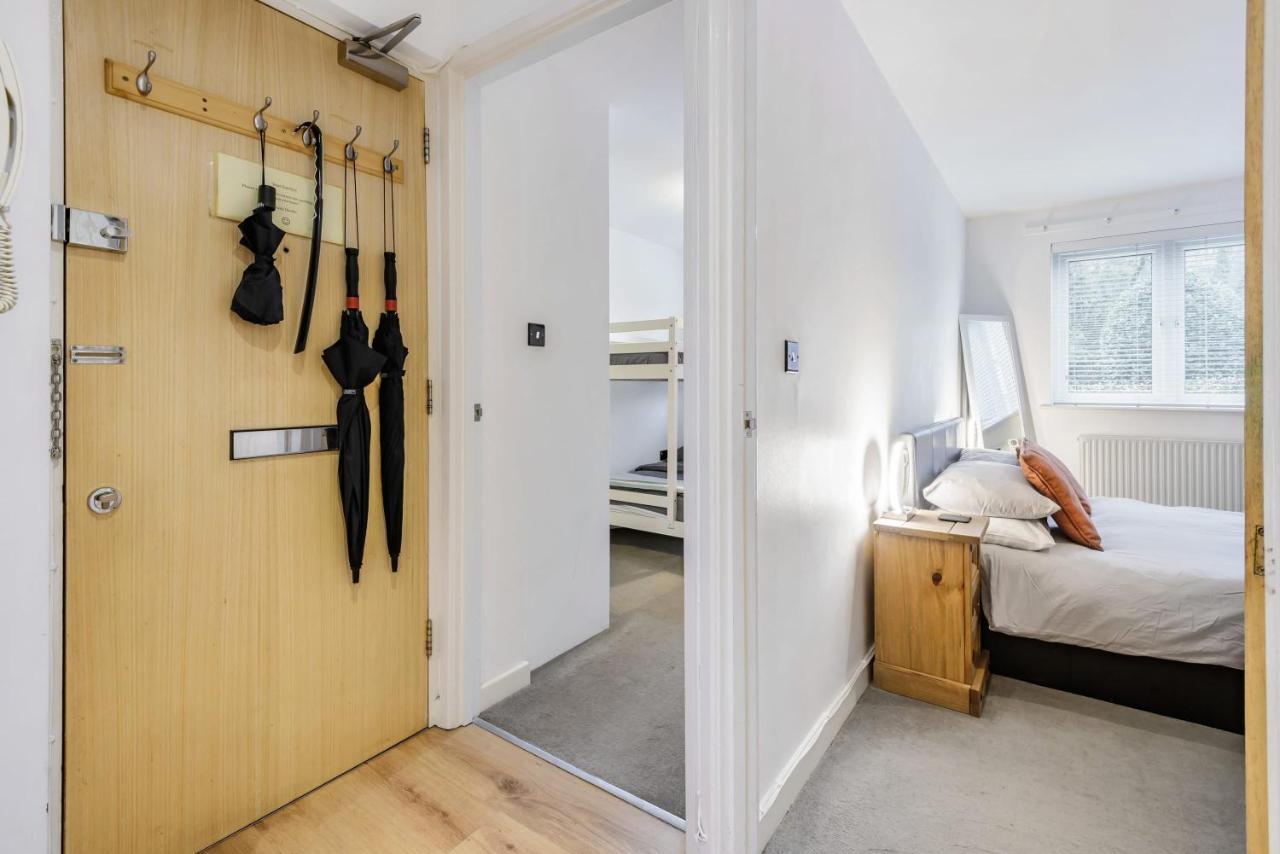 Stylish 2 Bedroom Apartment, Central Exeter, Parking On Site Buitenkant foto